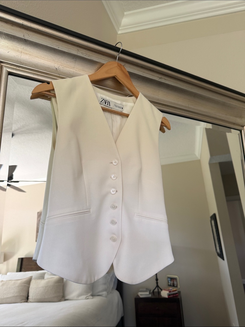 ZARA Ivory Tailored Sleeveless Vest